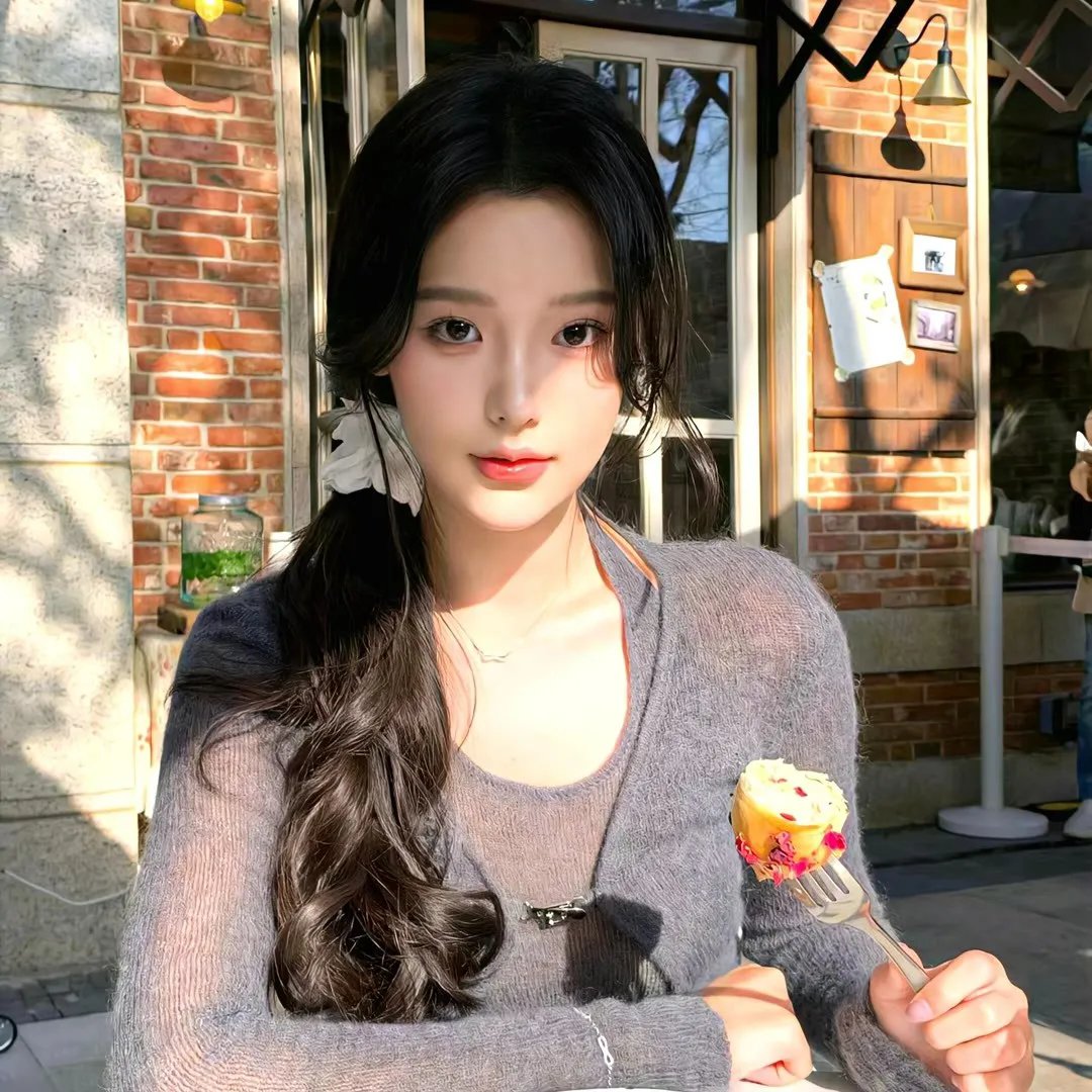 退婚后初恋女友是大佬